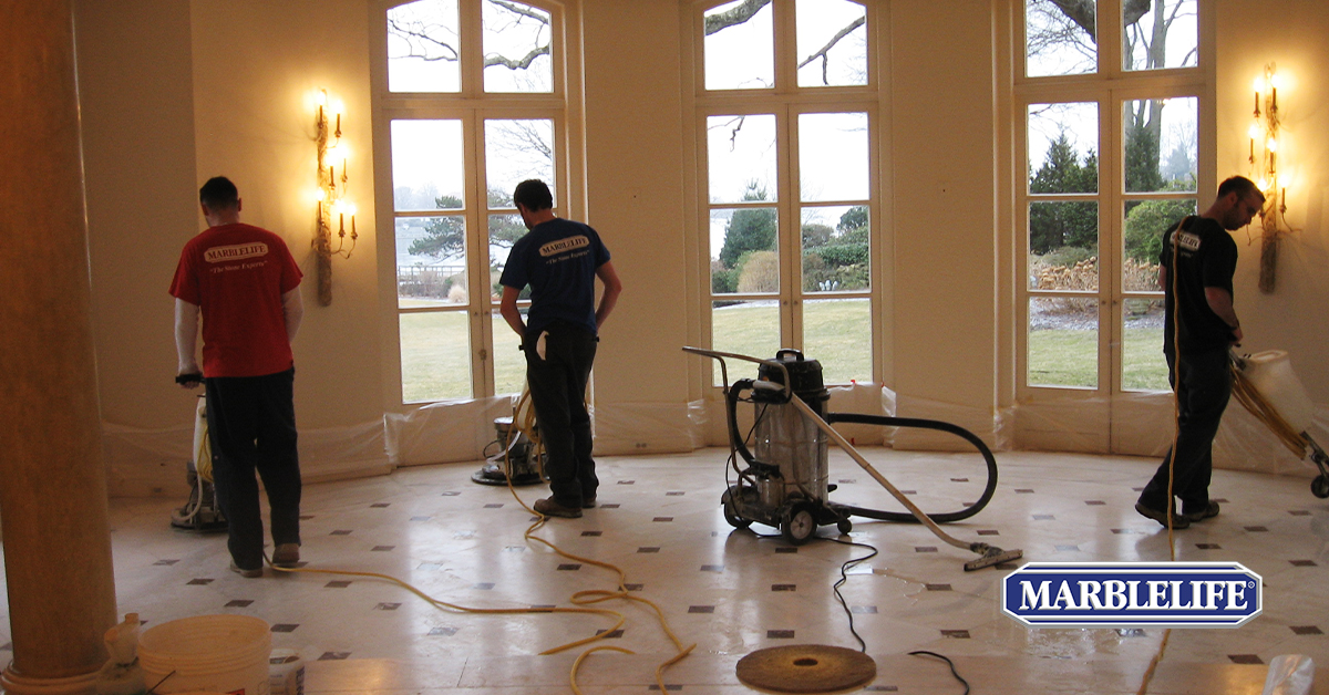 Is your cleaning contractor a total flop? 5 clear signs it’s time to switch and save your workplace